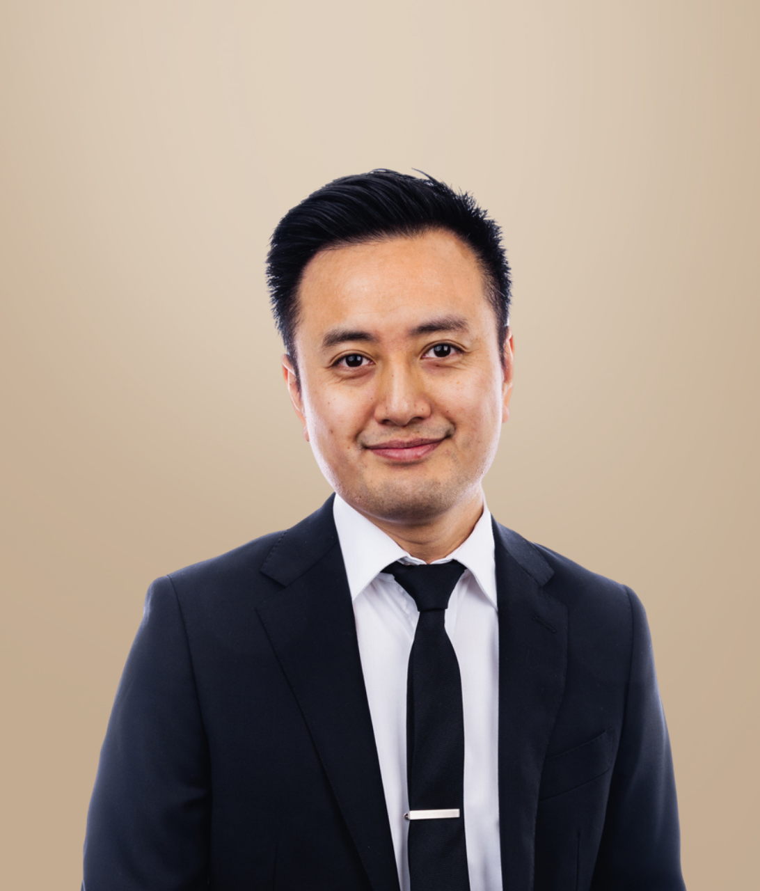 Dr Ly Tran
