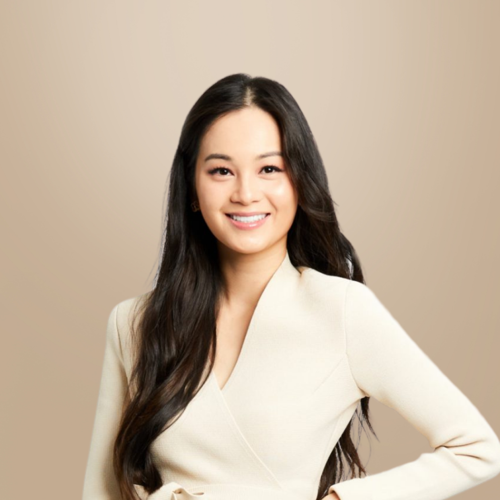 Dr Anna Nguyen 