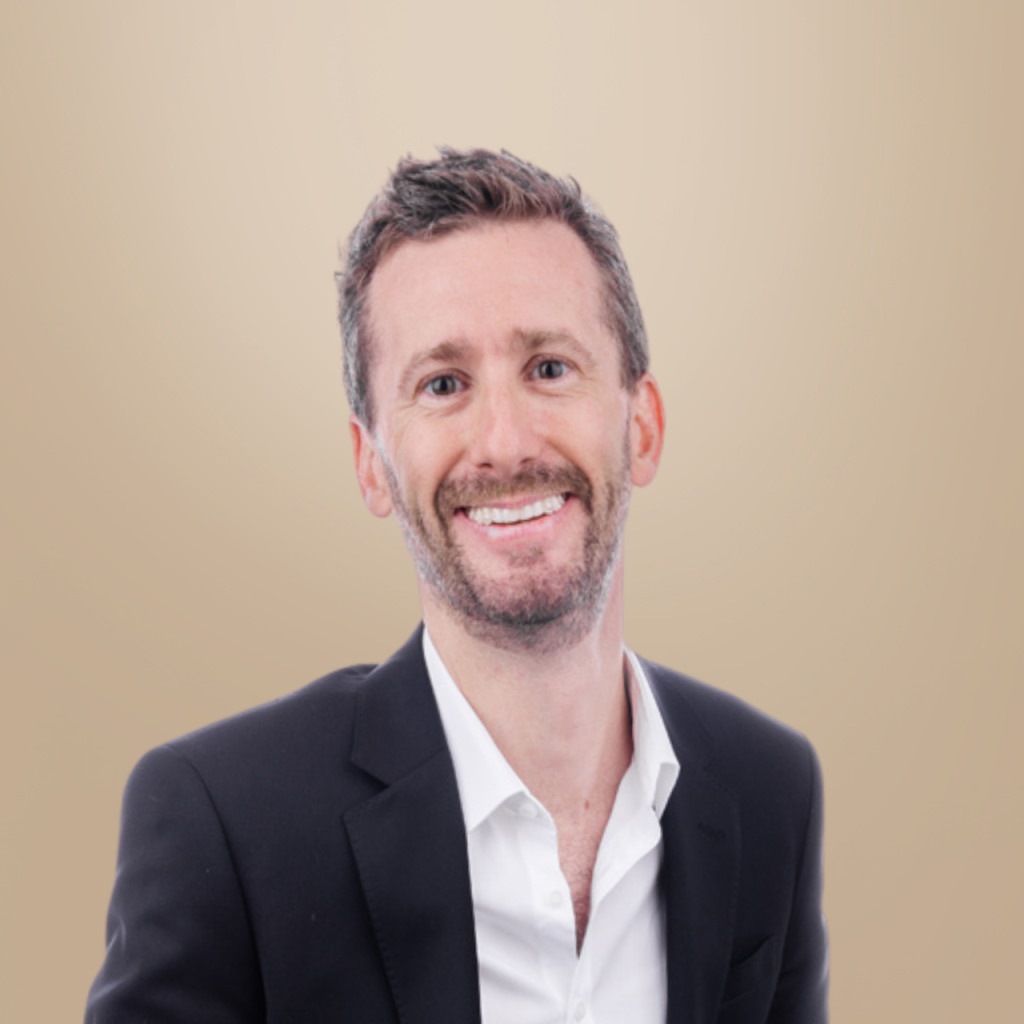 Dr Stuart Patton 